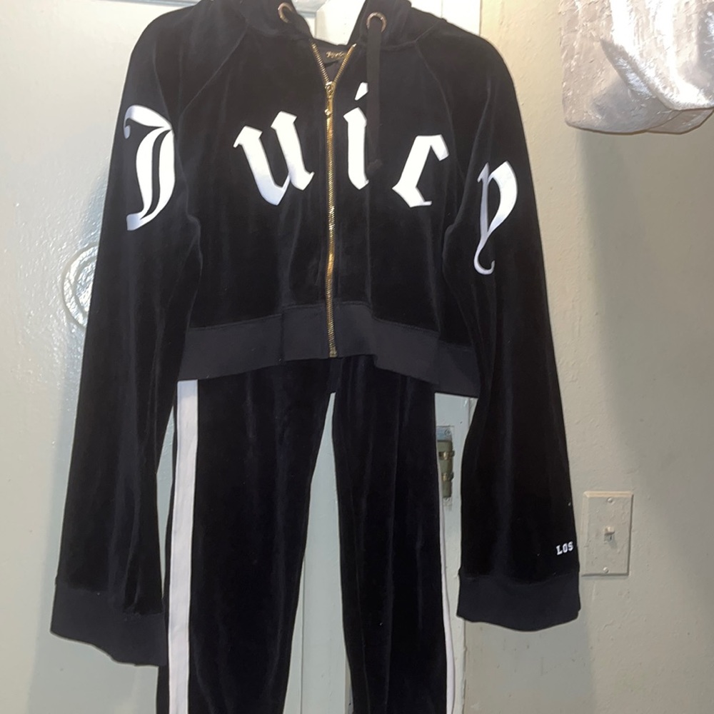 Brand new JUICY COUTURE track suit blacK/white Size Small tag still on p…